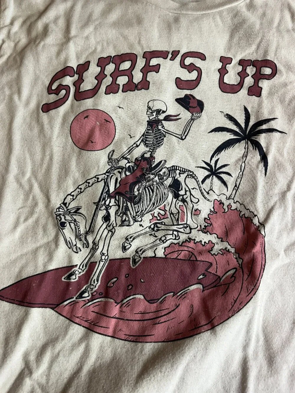 🍒 5/$25 🍒 Graphic T-shirt Surfs Up Skeleton Cowboy
